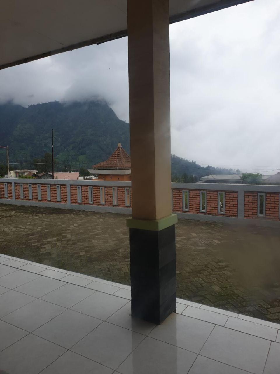 Bromo Holiday Guest House Ngadisari Dış mekan fotoğraf